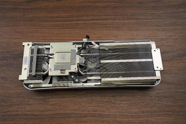 冉冉新星！耕升GeForce RTX 4060 Ti星极皓月OC+DLSS 3助力1080P光追极致体验！(图16)