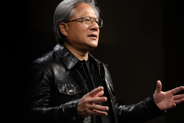 不用担心AI取代人类 黄仁勋:淘汰的是最辛苦、重复的工作(图1) 不用担心AI取代人类 黄仁勋:淘汰的是最辛苦、重复的工作(图1)