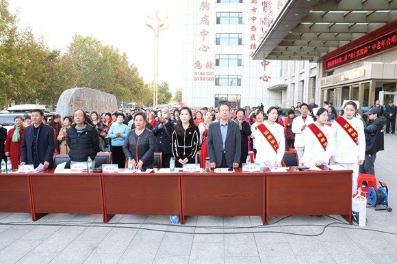 邯郸市第二届“明仁医院杯”中老年合唱比赛圆满落幕(图1) 邯郸市第二届“明仁医院杯”中老年合唱比赛圆满落幕(图1)